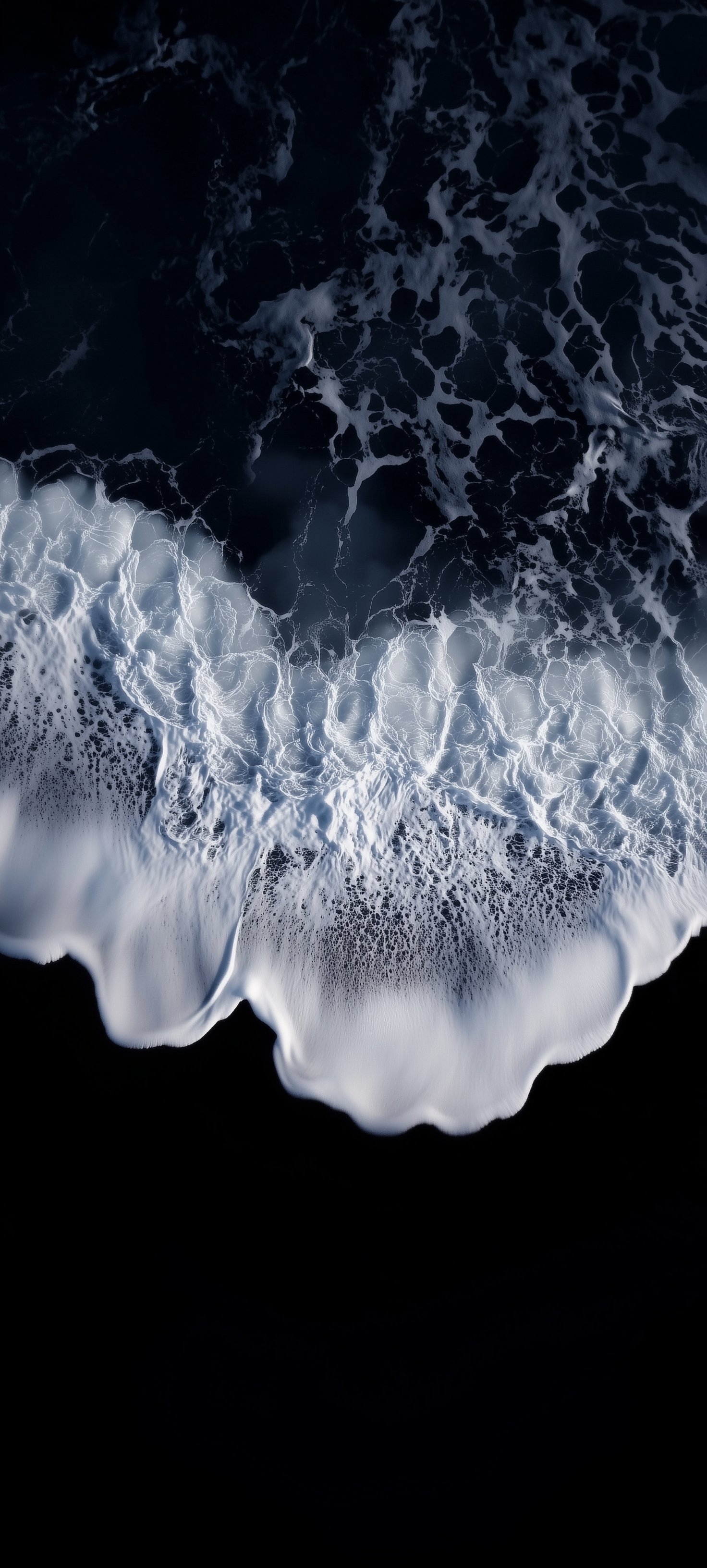 Dark Ocean Waves - water wallpaper for Darkify