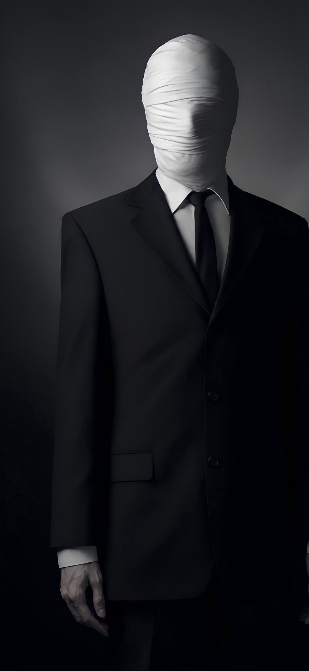 Bandaged Man in Suit - horror wallpaper for OpersCraft