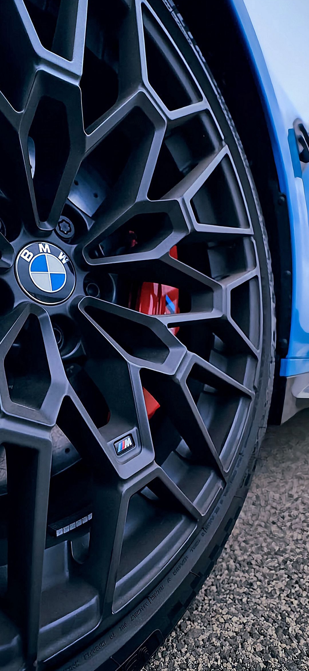 BMW M Wheel Close-up - random wallpaper for OpersCraft