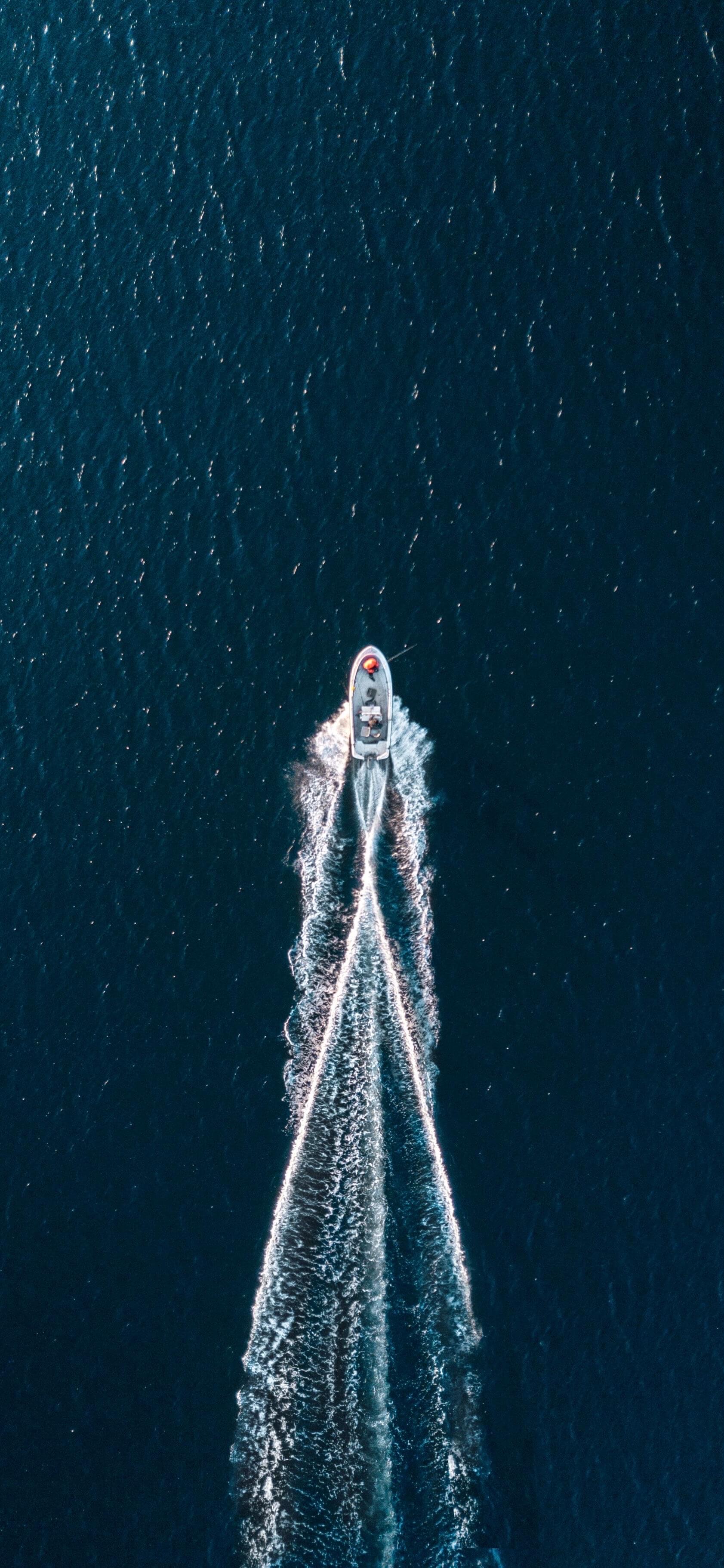 Boat Wake Aerial View - ocean wallpaper for OpersCraft