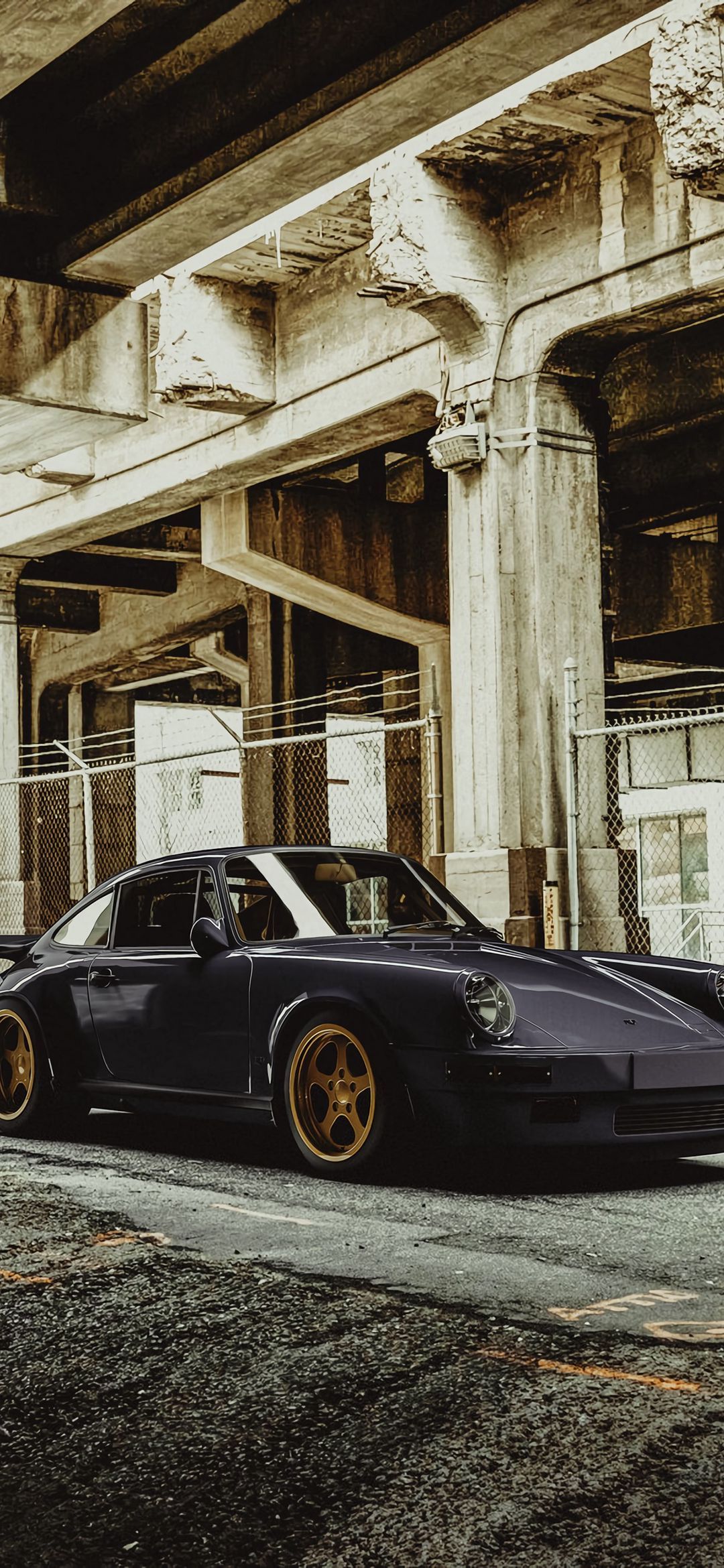 Classic Porsche Urban Setting - porsche wallpaper for OpersCraft