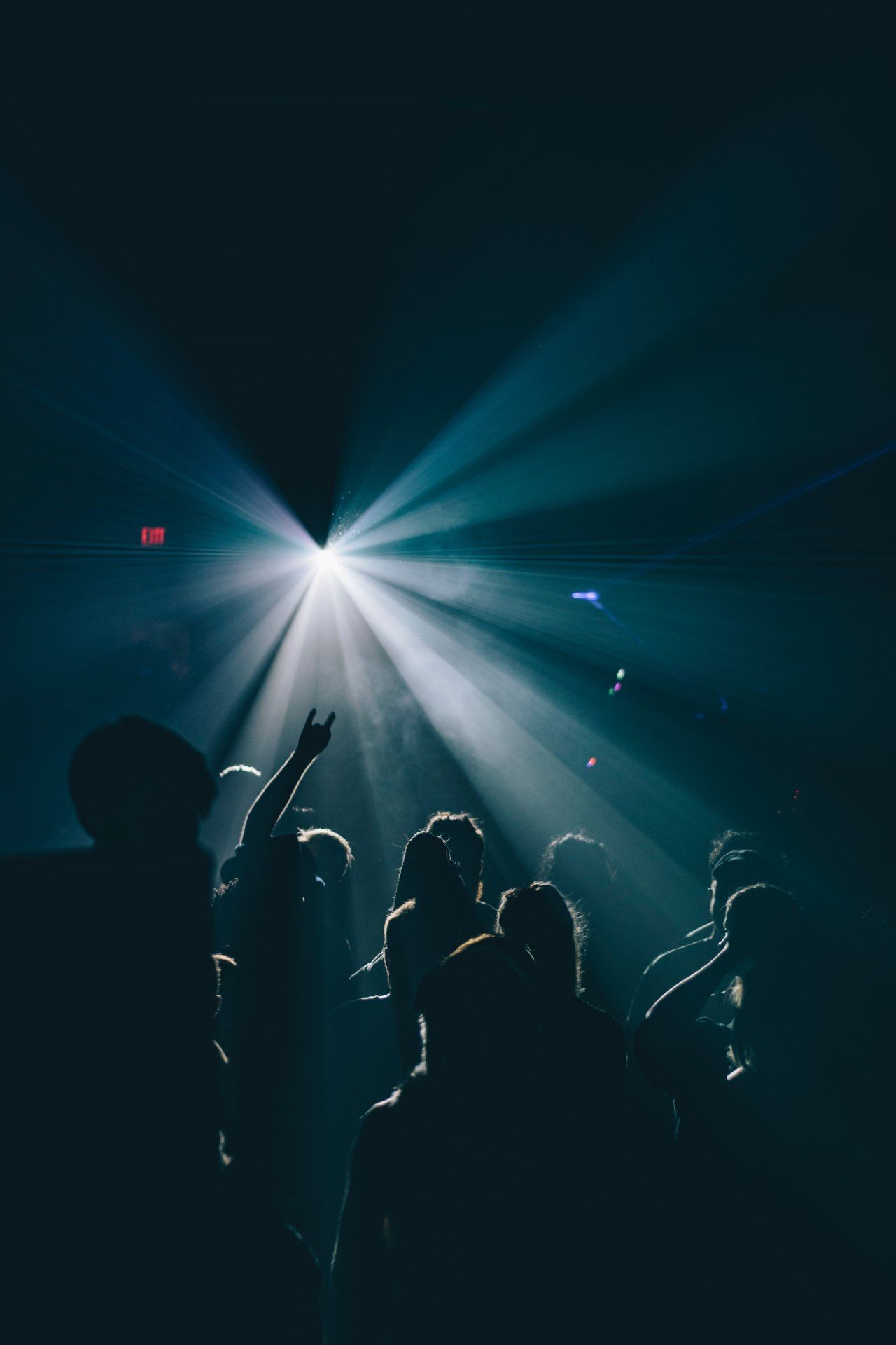 Concert Crowd Spotlight - music wallpaper for OpersCraft