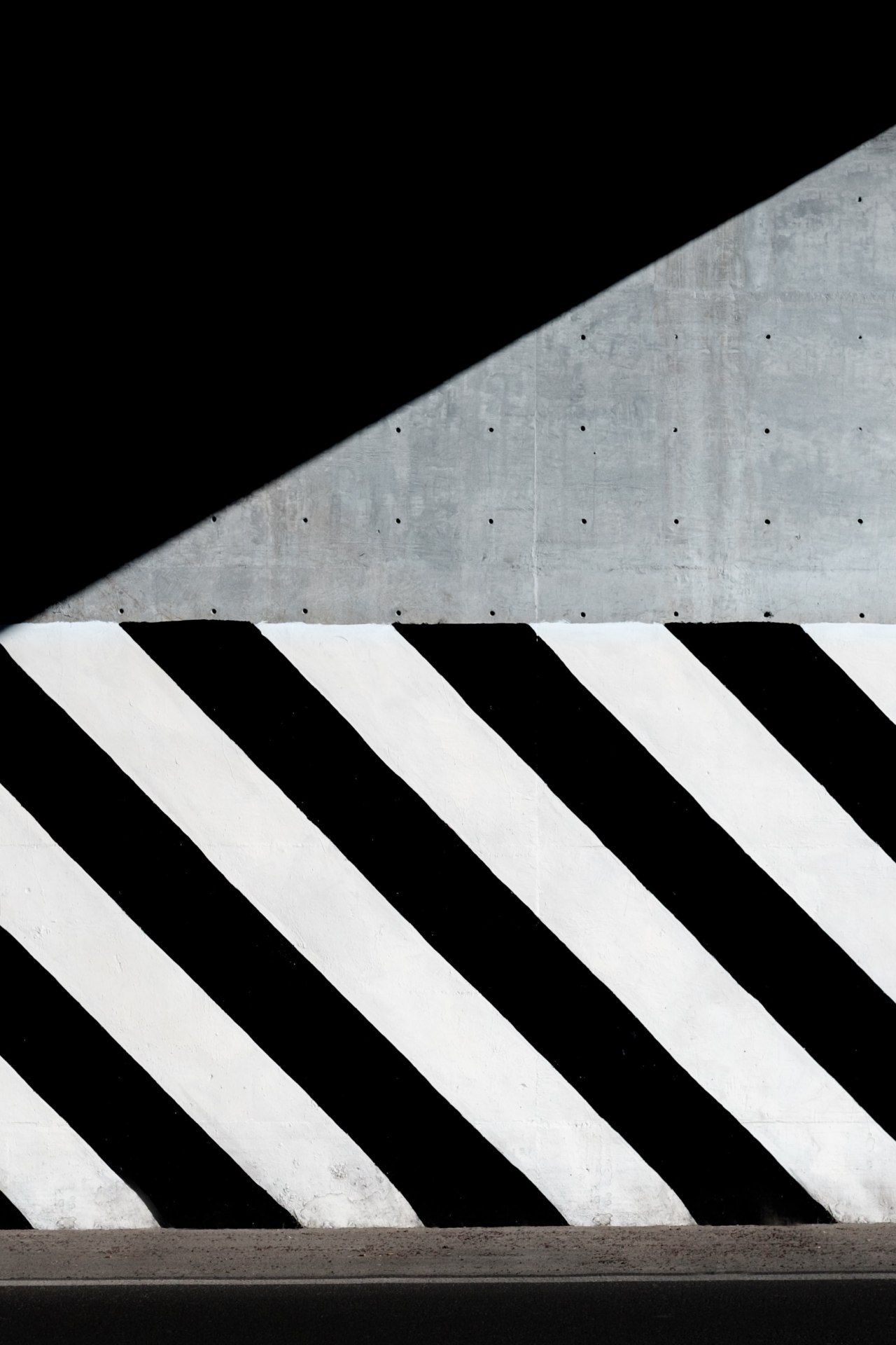 Concrete Stripes and Shadow - abstract wallpaper for OpersCraft