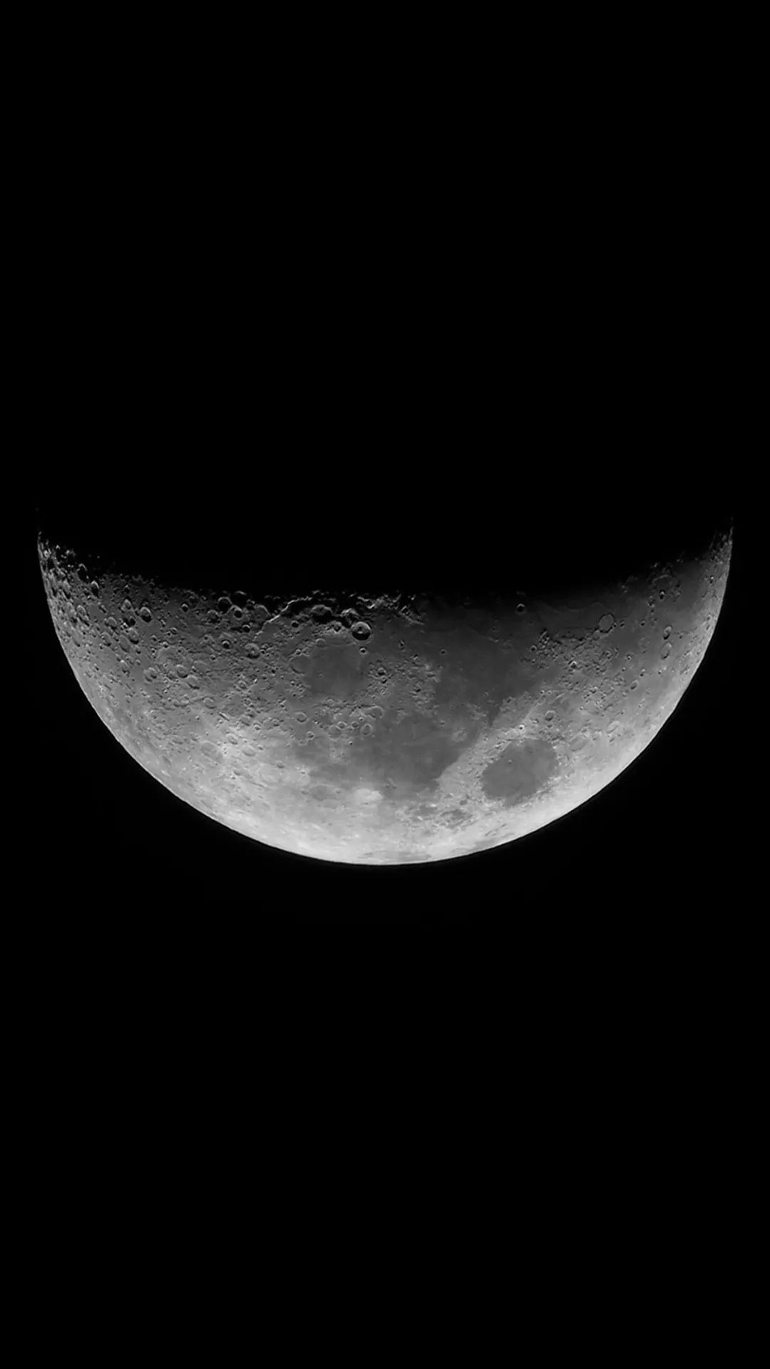 Crescent Moon Close-Up - space wallpaper for OpersCraft