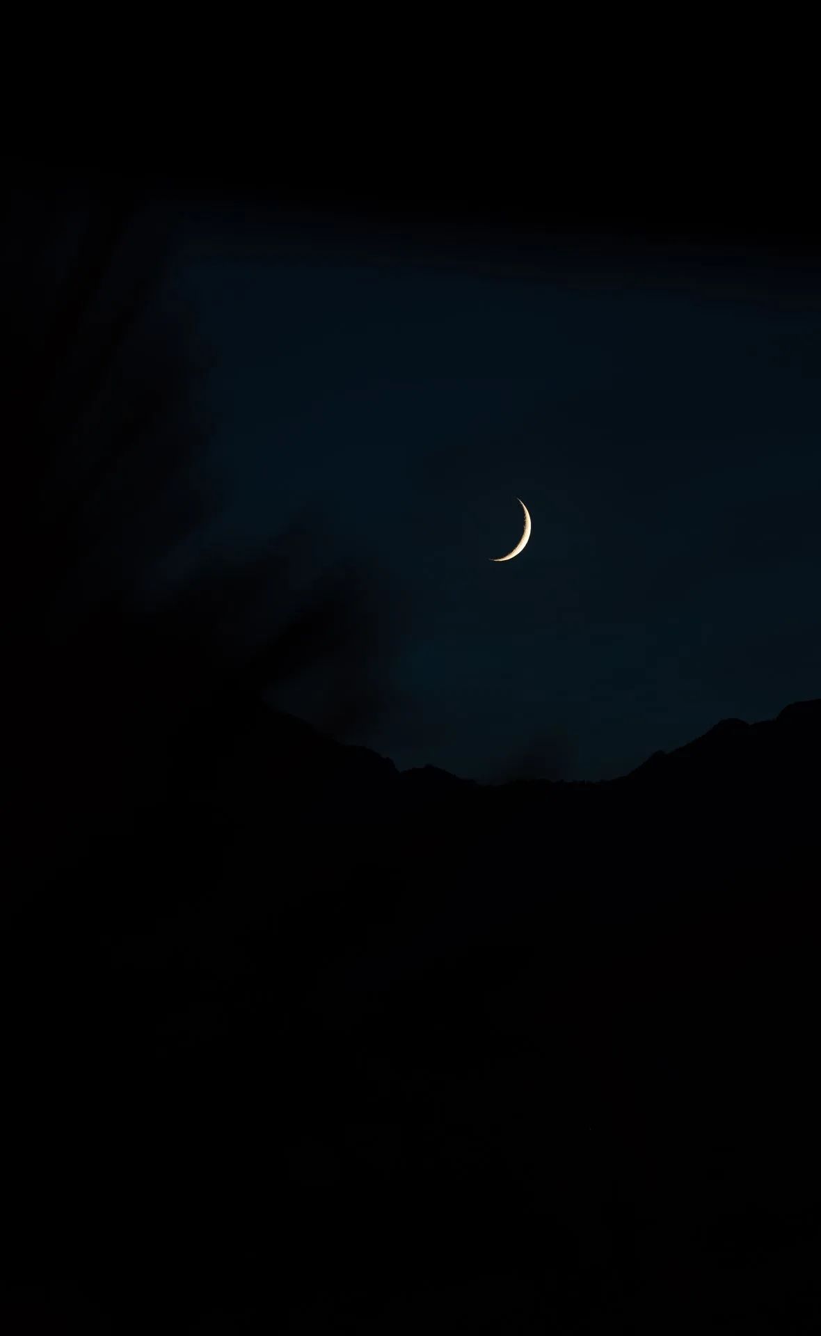 Crescent Moon Nightscape - night wallpaper for OpersCraft
