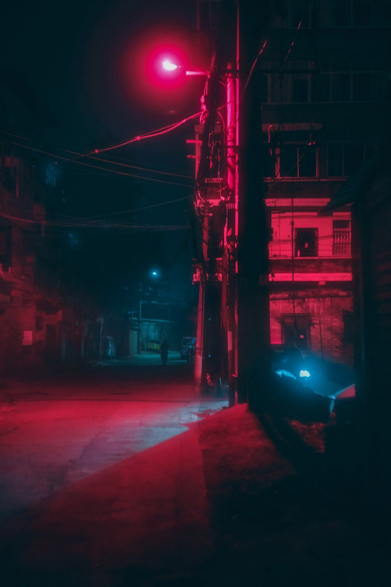 Crimson Alleyway Nightscape - urban wallpaper for OpersCraft