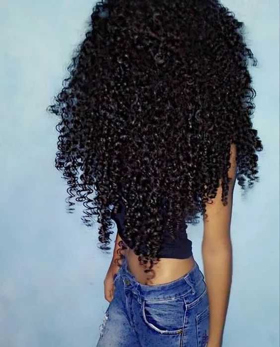 Curly Hair Beauty - girl wallpaper for OpersCraft