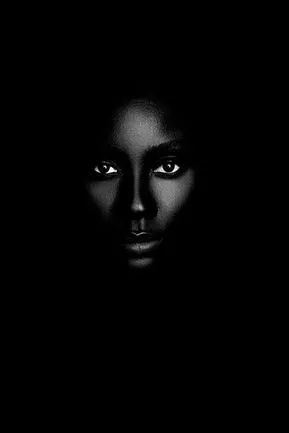 Ebony Portrait in Shadow - girl wallpaper for OpersCraft