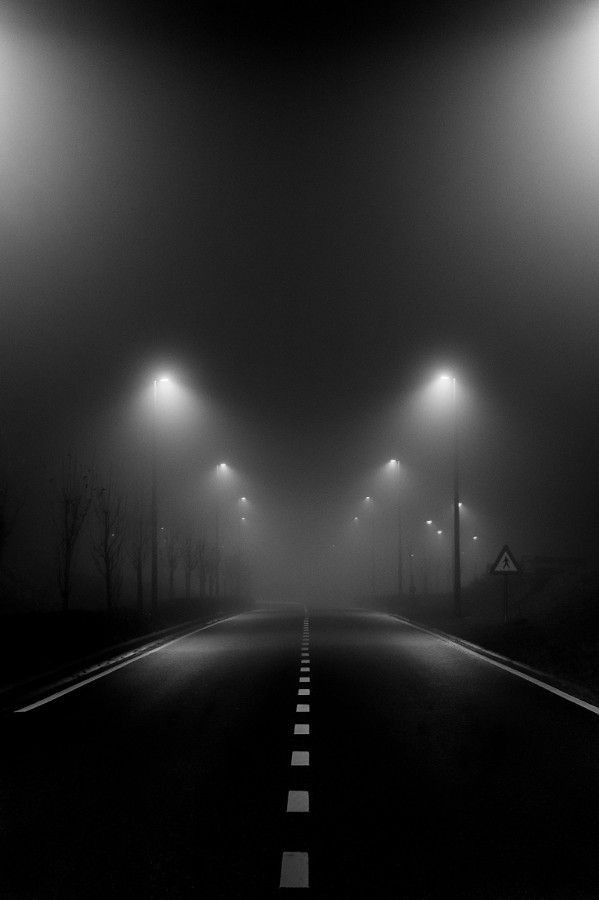 Eerie Foggy Road - gothic wallpaper for OpersCraft