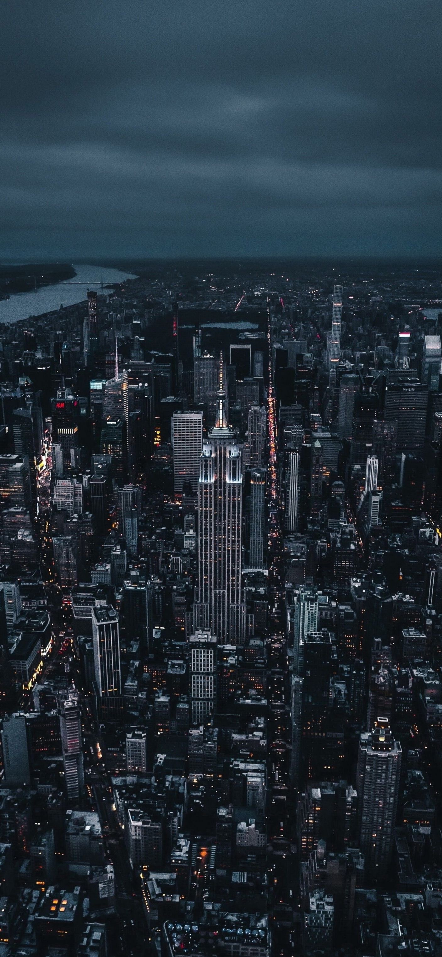 Empire State at Night - city wallpaper for OpersCraft