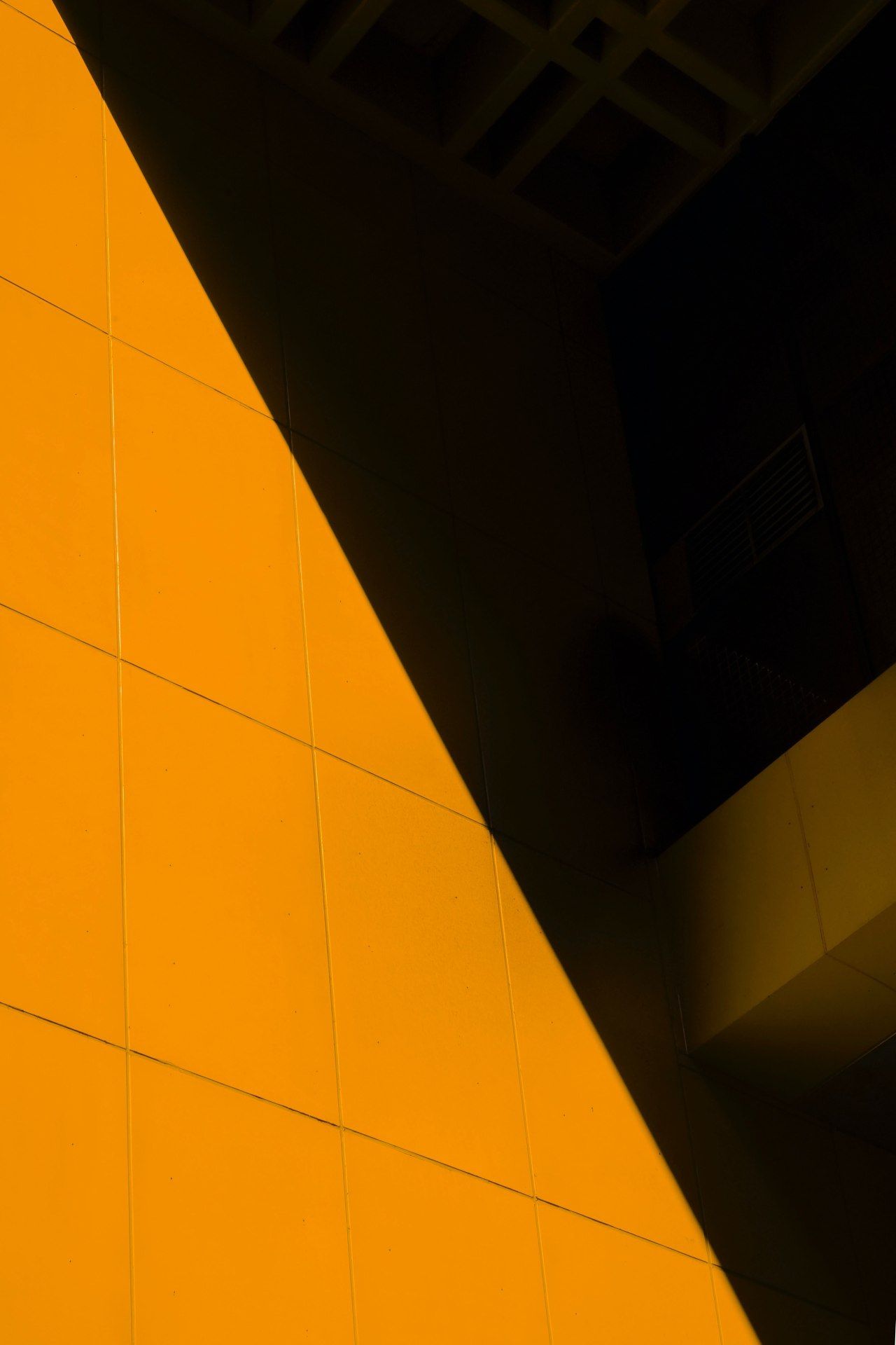 Geometric Orange Shadow - abstract wallpaper for OpersCraft