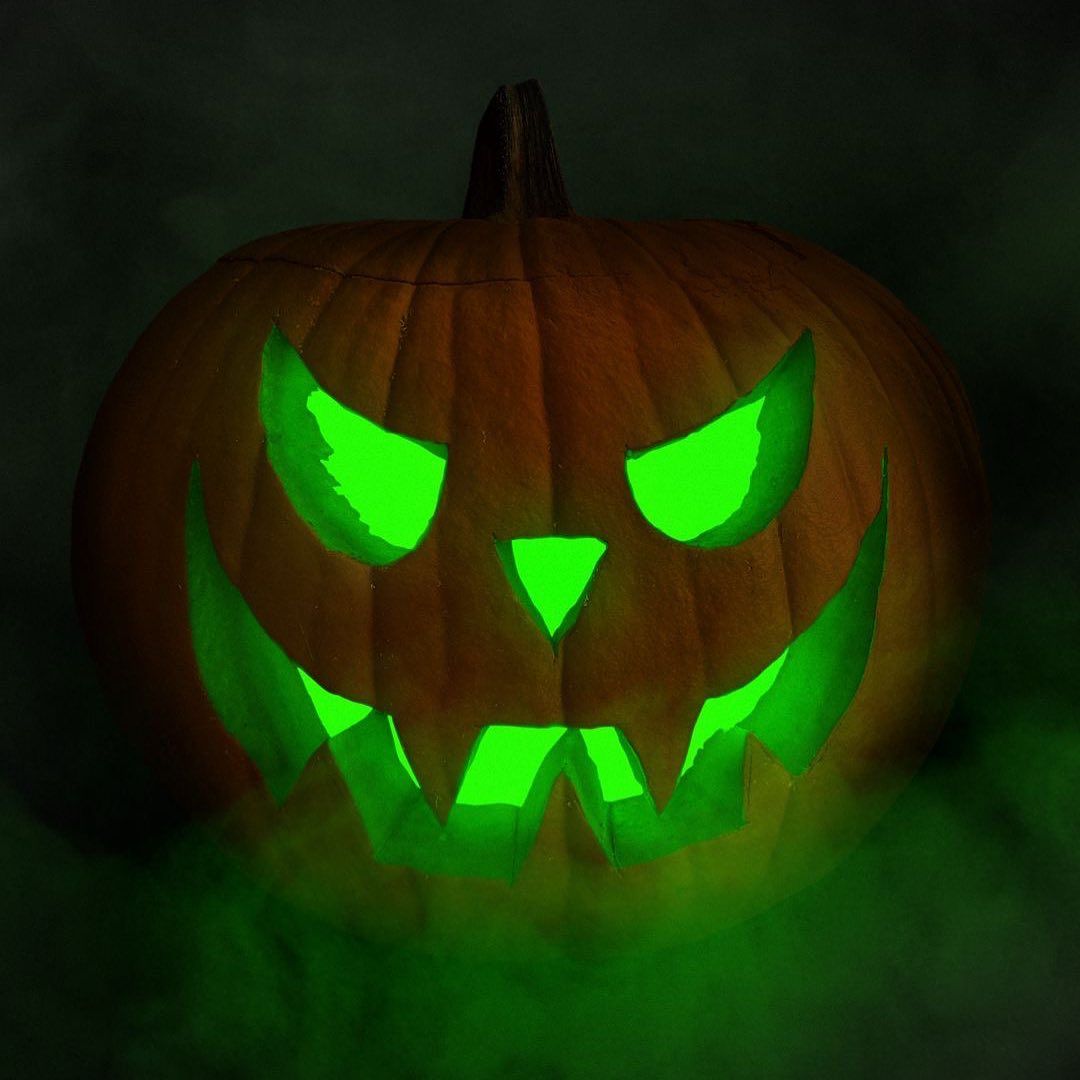 Glow-in-the-Dark Pumpkin - halloween wallpaper for OpersCraft
