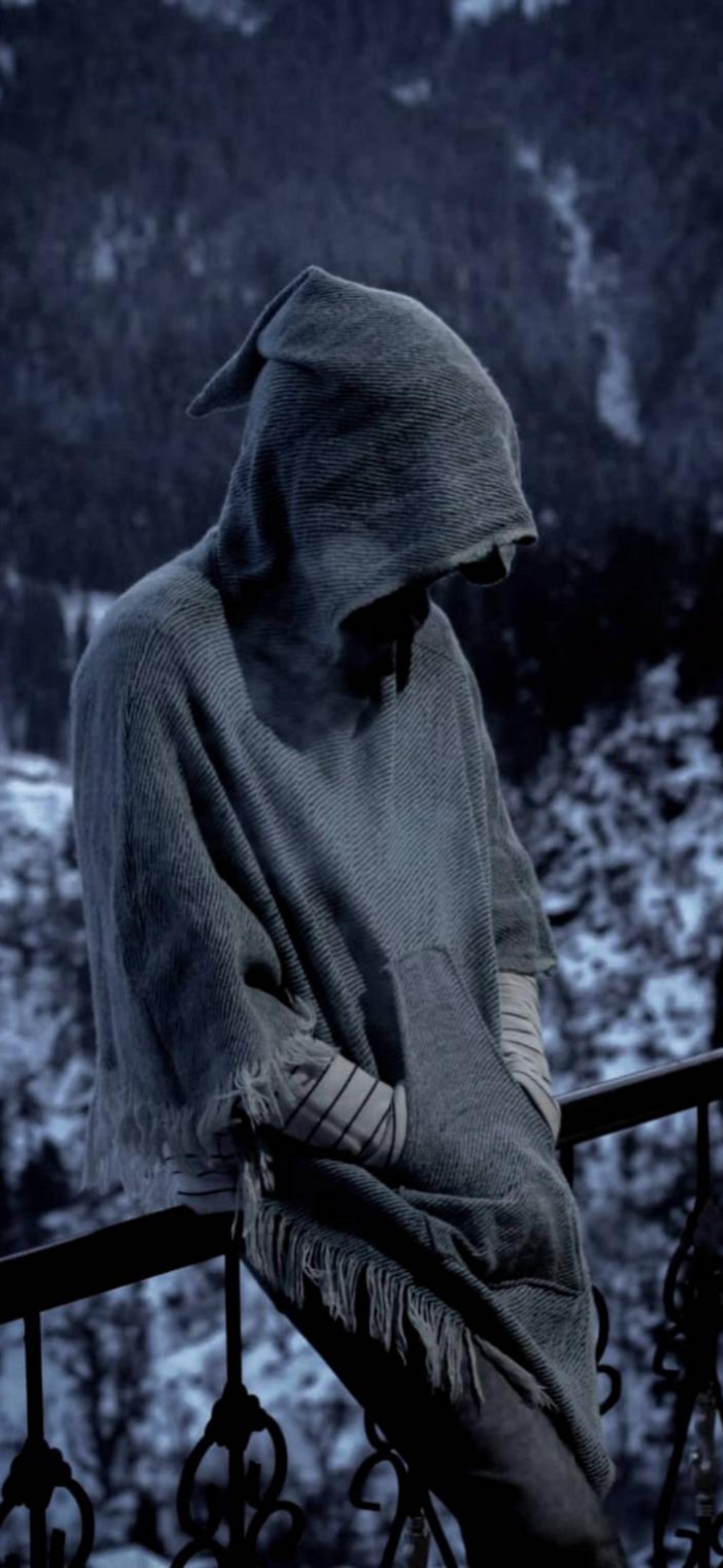 Hooded Figure in Winter - winter wallpaper for OpersCraft