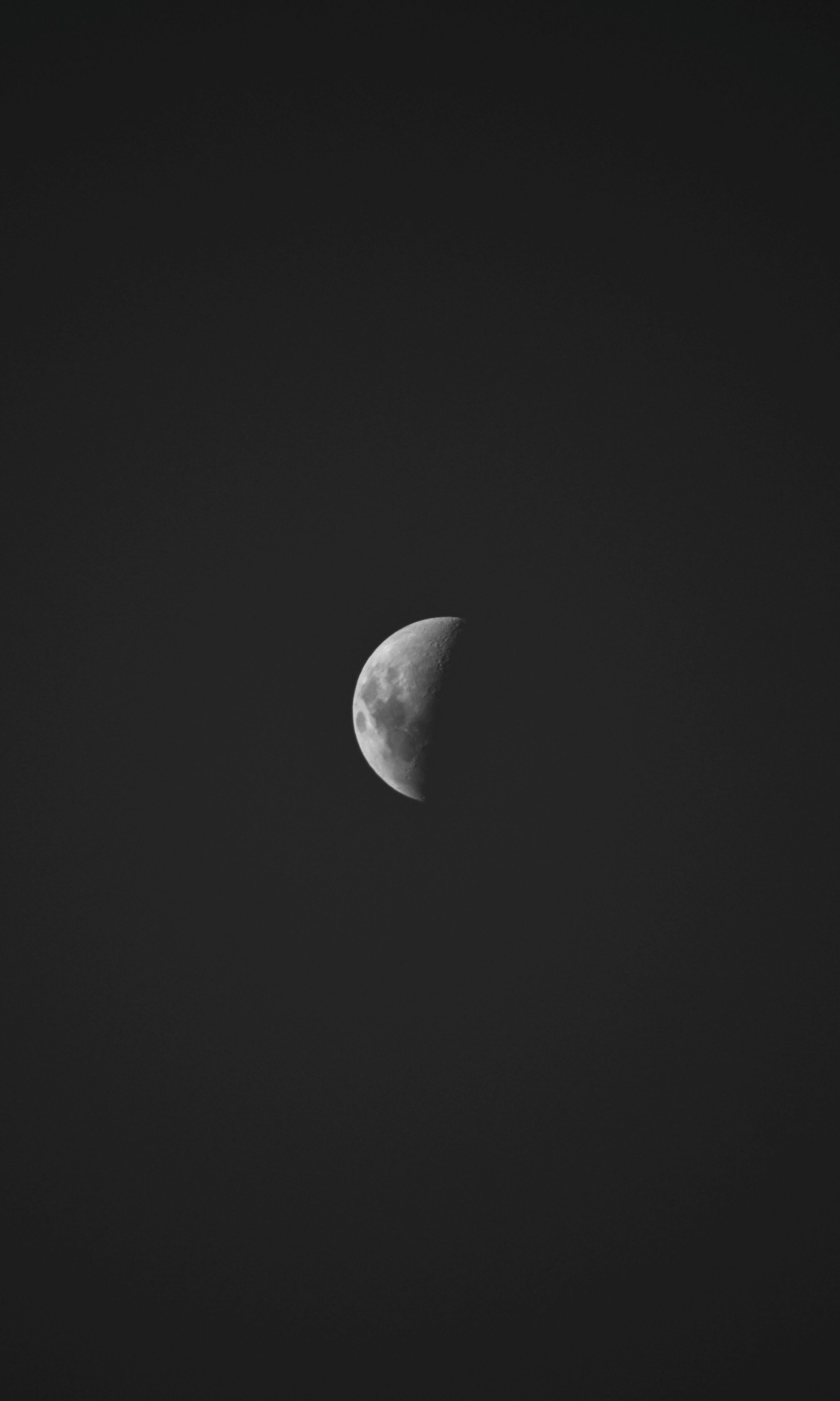 Monochrome Lunar Phase - space wallpaper for OpersCraft