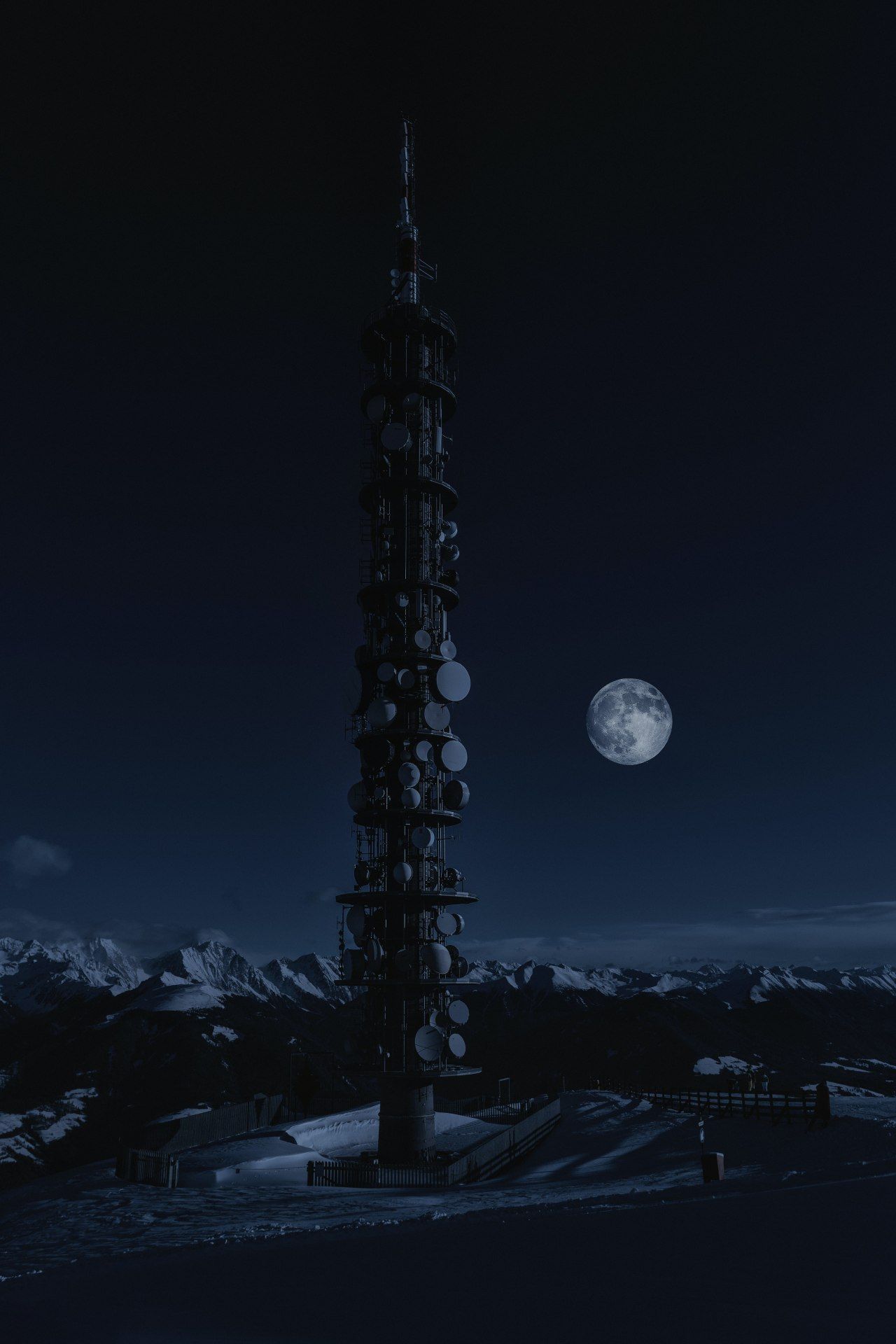 Moonlit Communication Tower - technology wallpaper for OpersCraft
