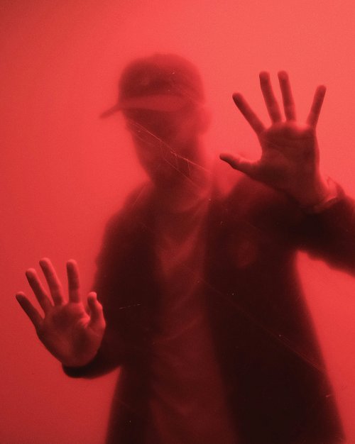Mysterious Red Silhouette - Related OpersCraft wallpaper
