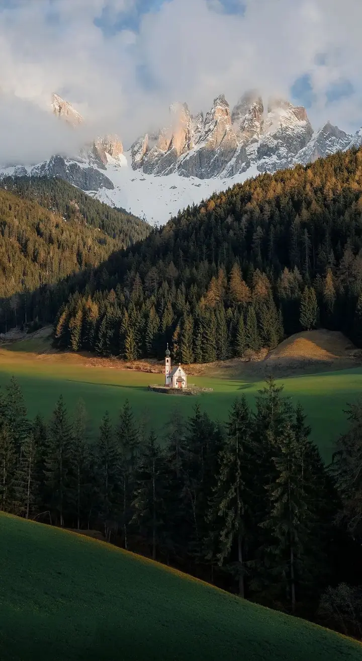 Alpine Church Serenity - Related OpersCraft wallpaper