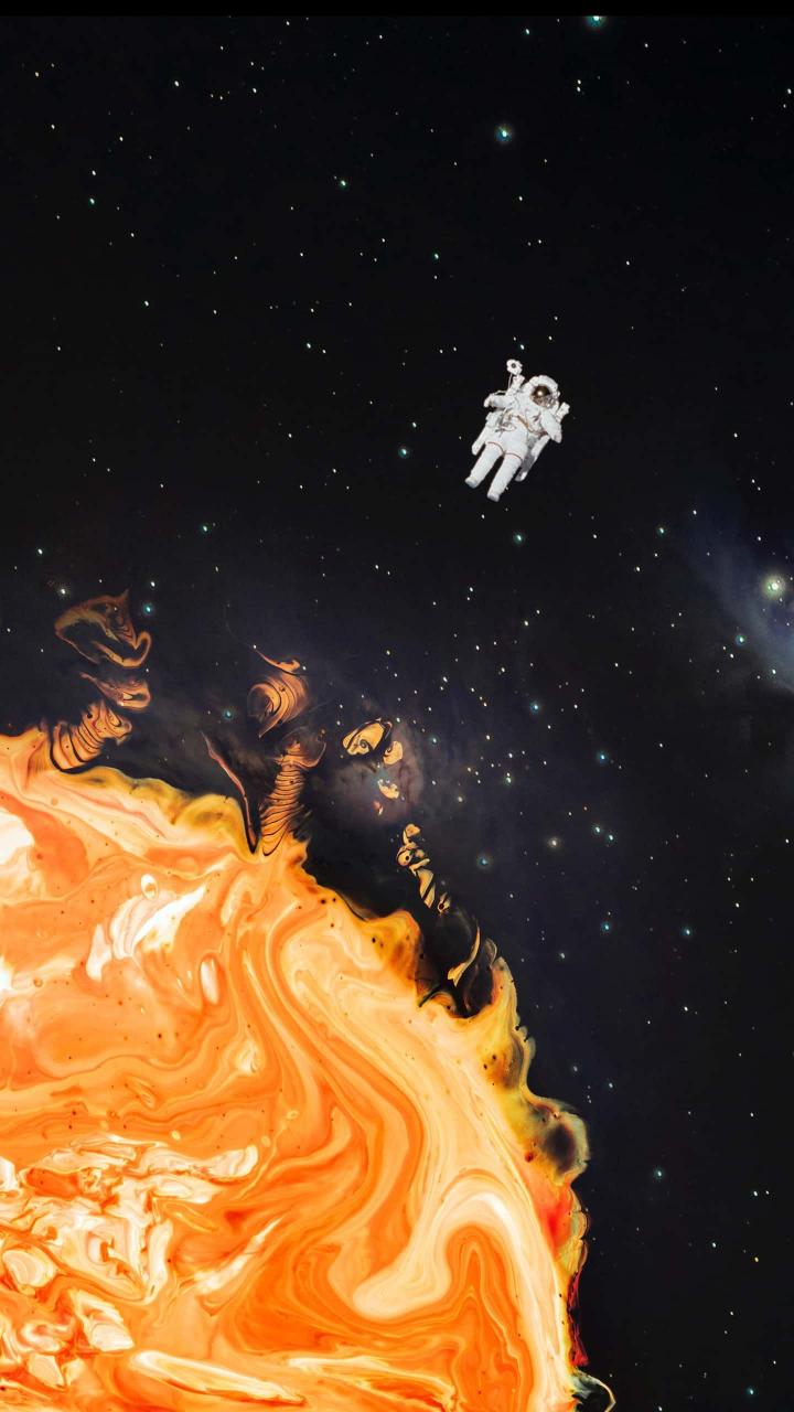 Astronaut and Fiery Planet - Related OpersCraft wallpaper