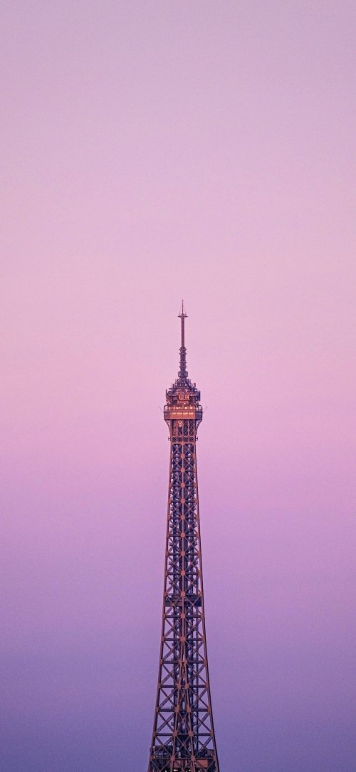 Eiffel Tower Sunset Hues - Related OpersCraft wallpaper