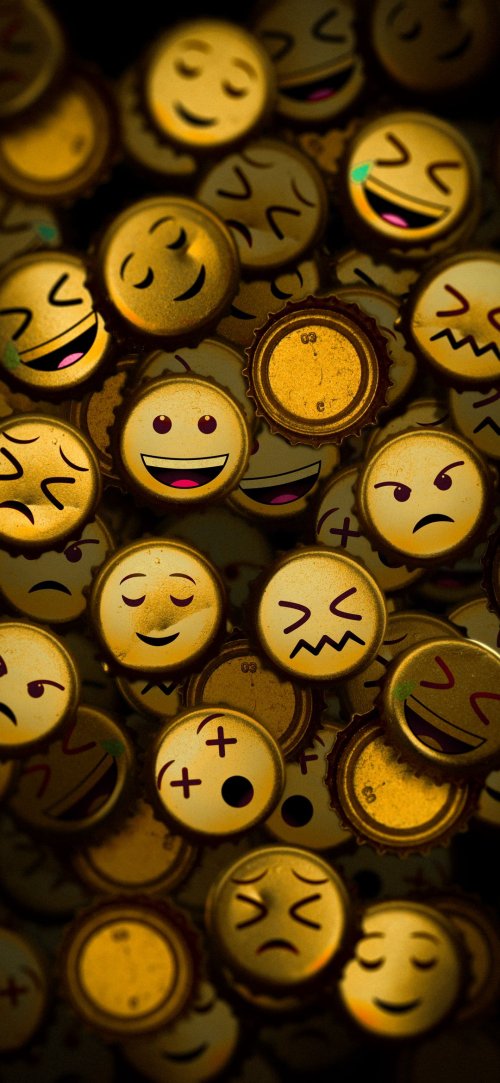 Golden Emoji Caps - emoji Wallpaper