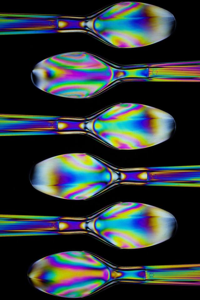 Iridescent Spoon Array - Related OpersCraft wallpaper