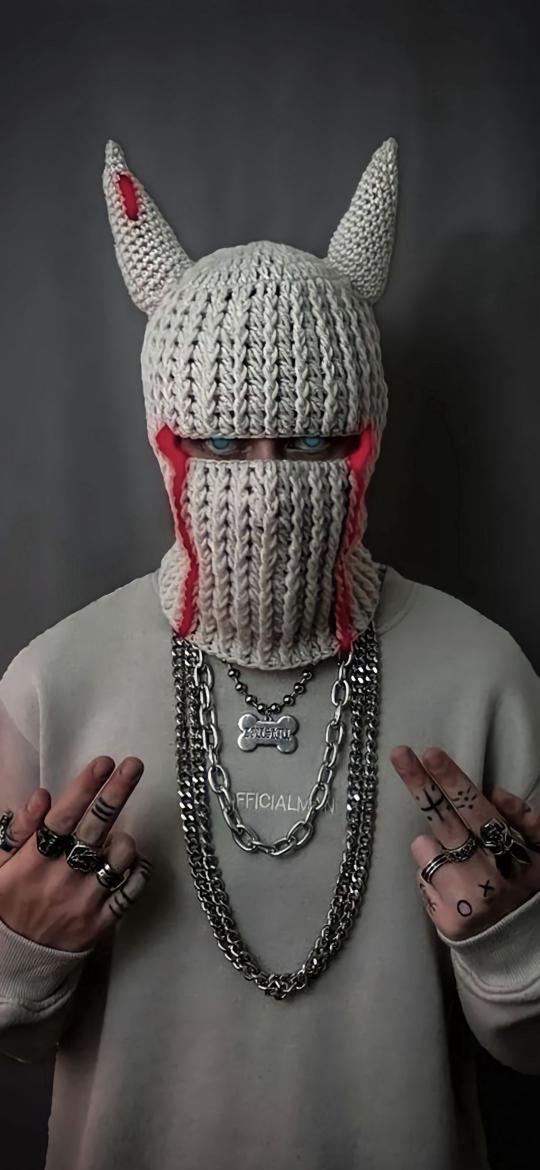 Masked Figure with Chains - Related OpersCraft wallpaper