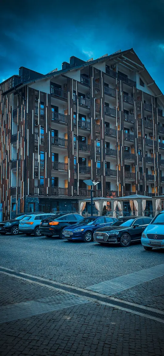 Modern Hotel Facade - Related OpersCraft wallpaper