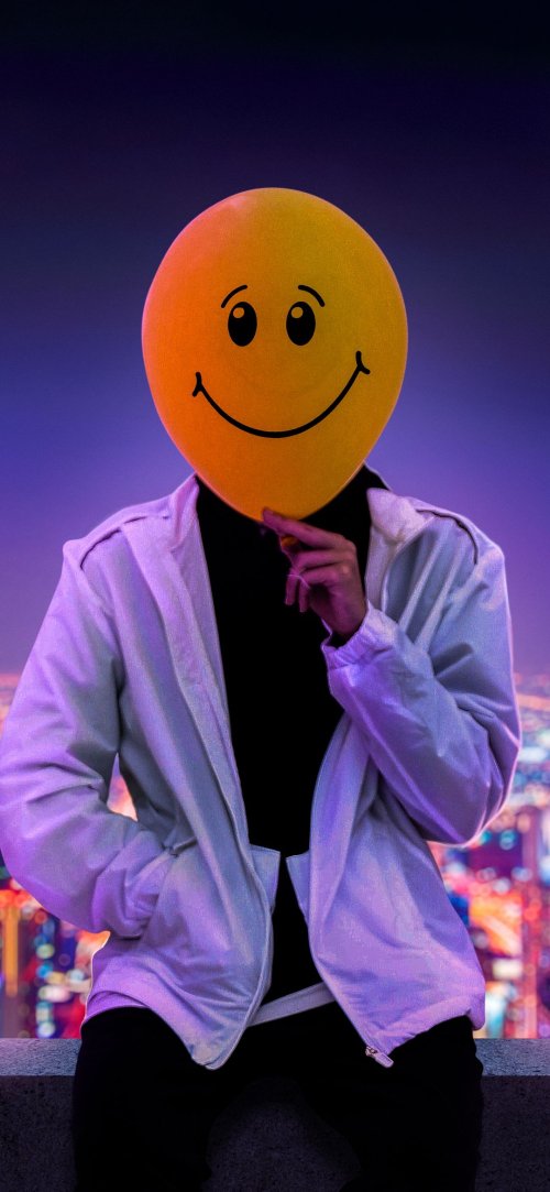 Smiley Face Cityscape - Related Darkify wallpaper