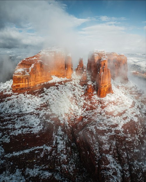 Snowy Sedona Rock Formation - Related OpersCraft wallpaper