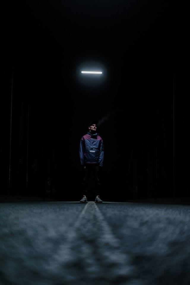 Solitary Figure Under Light - Related OpersCraft wallpaper