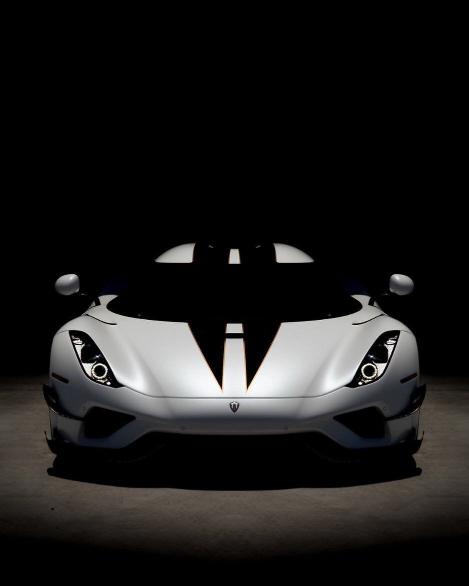 White Koenigsegg Agera - Related OpersCraft wallpaper