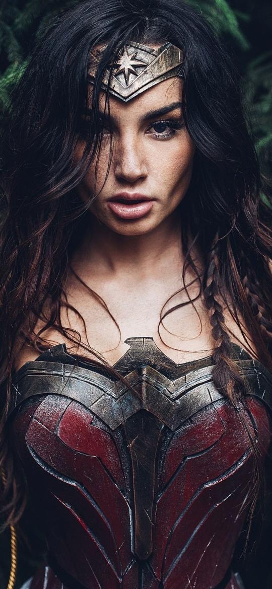 Wonder Woman Portrait - Related OpersCraft wallpaper
