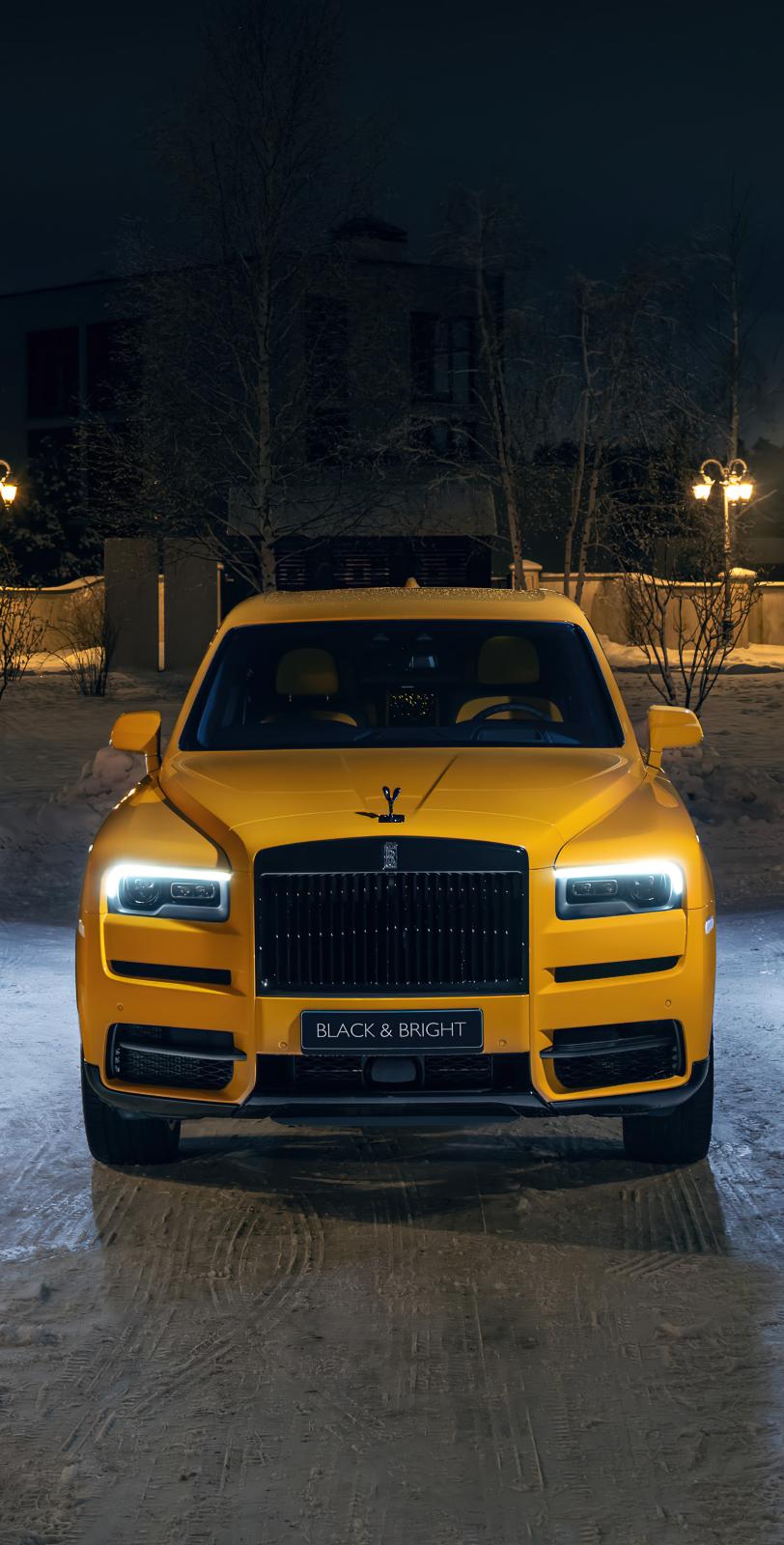 Yellow Rolls Royce Night - Related OpersCraft wallpaper