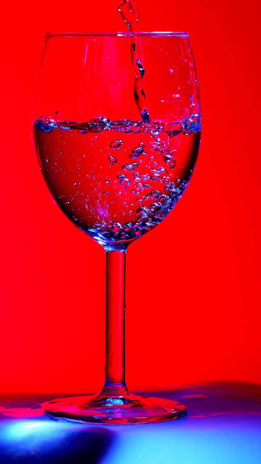 Red Wine Glass Bubbles - drink wallpaper for OpersCraft