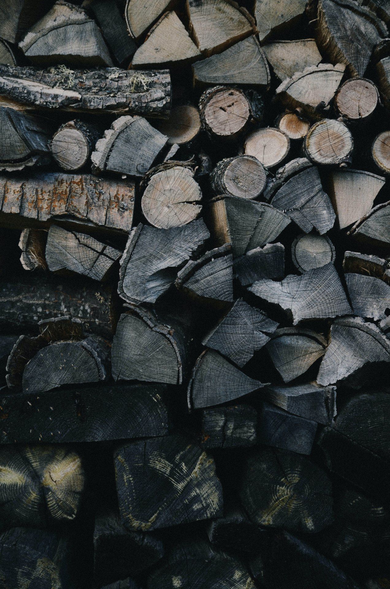 Stacked Firewood Texture - random wallpaper for OpersCraft