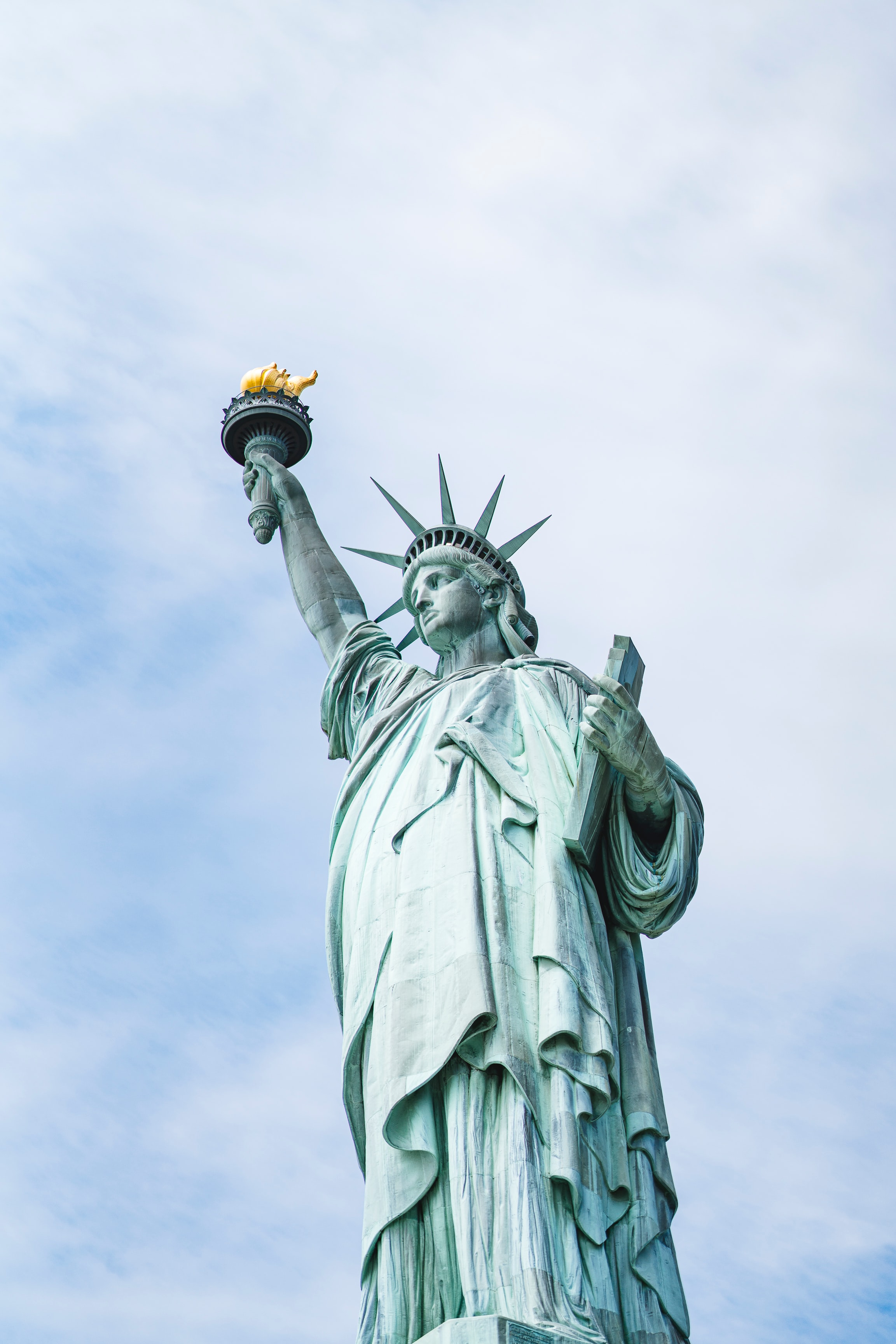 Statue of Liberty Rising - landmark wallpaper for OpersCraft