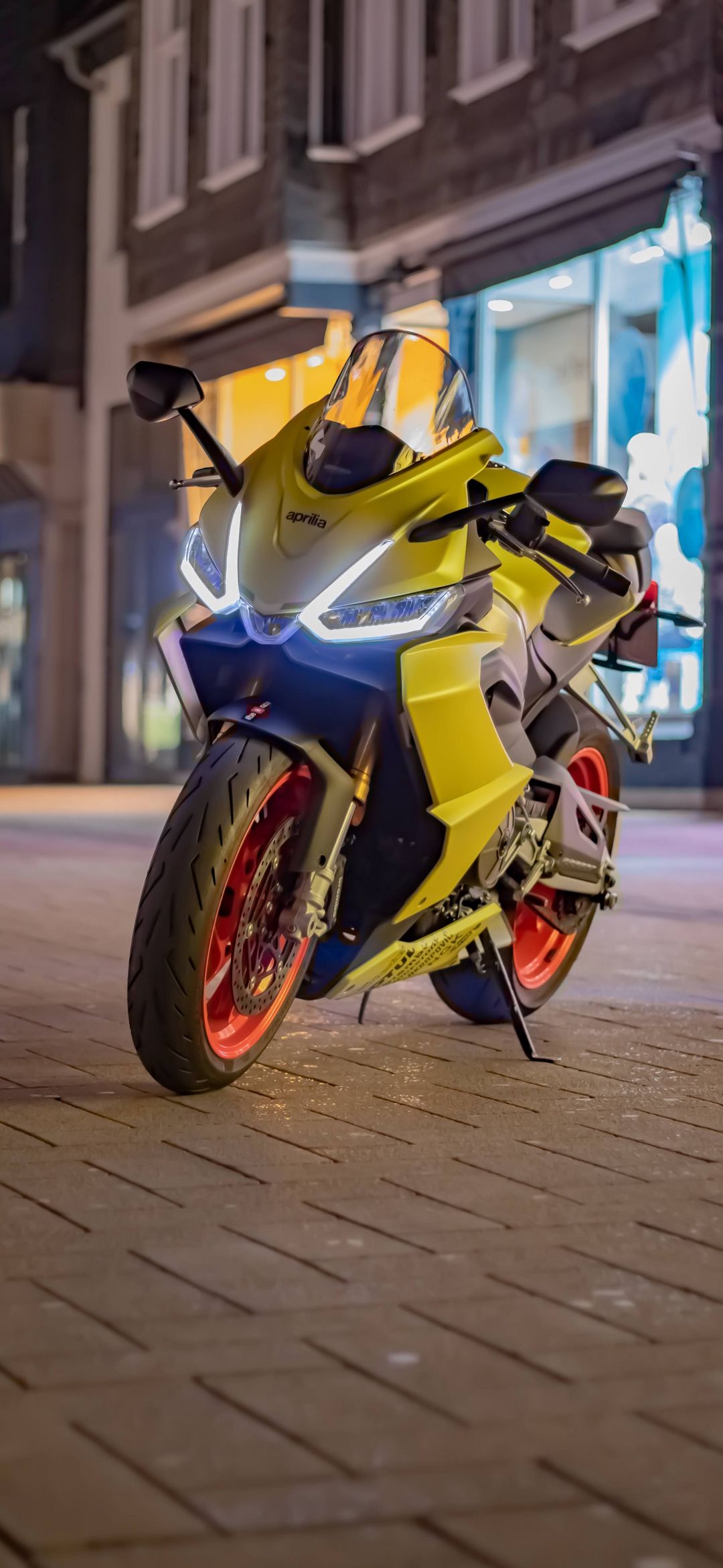 Yellow Aprilia Motorcycle Night - motorcycle wallpaper for OpersCraft