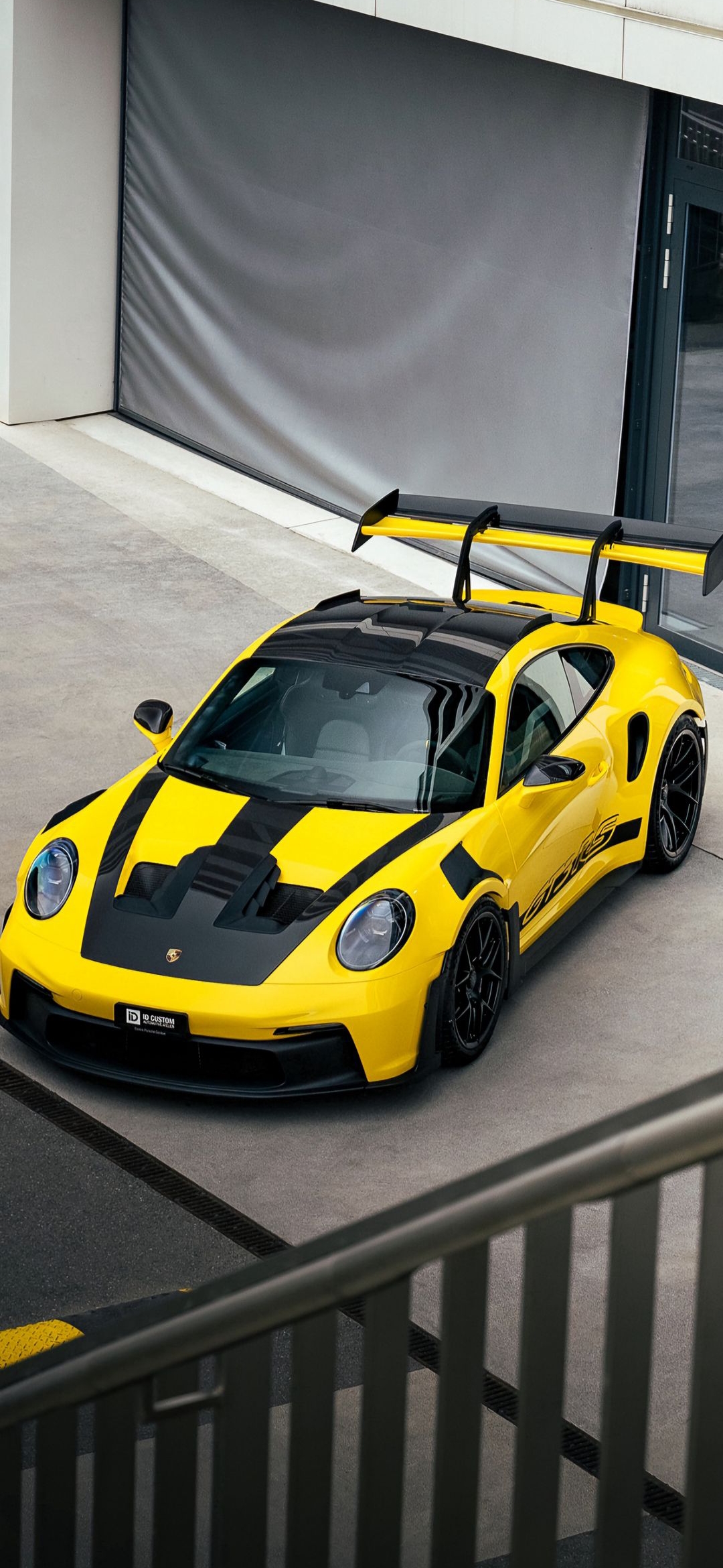 Yellow Porsche GT3 - cars wallpaper for OpersCraft